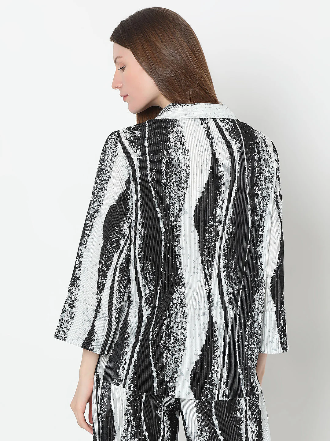 Black Printed Pleated Co-Ord Set Shirt - Image 4