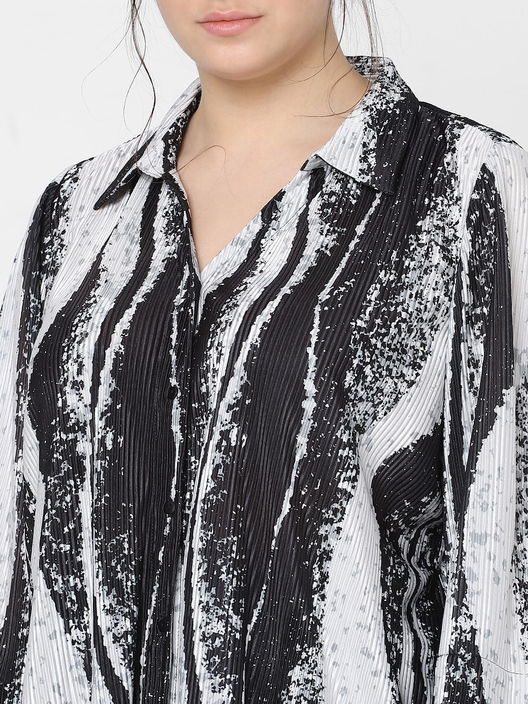 Curve Black Printed Pleated Co-Ord Set Shirt - Image 6