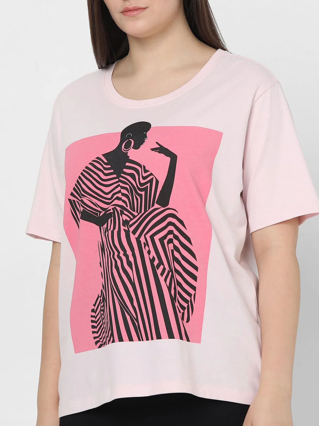 Curve Lilac Graphic Print T-Shirt - Image 6