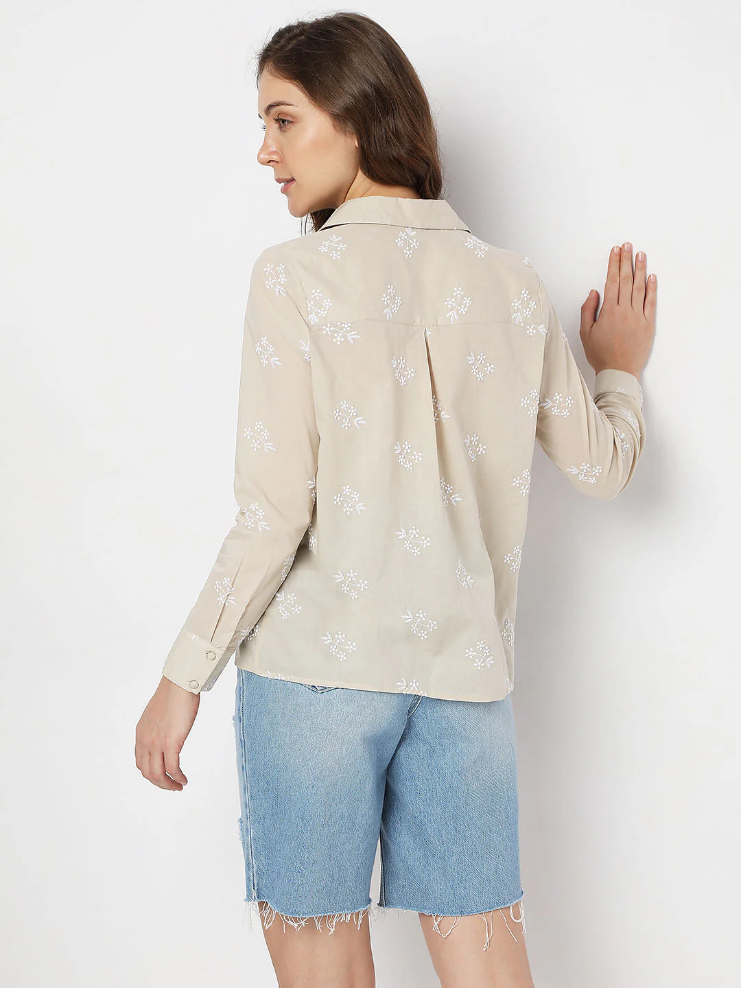 Beige Floral Embroidered Shirt - Image 4