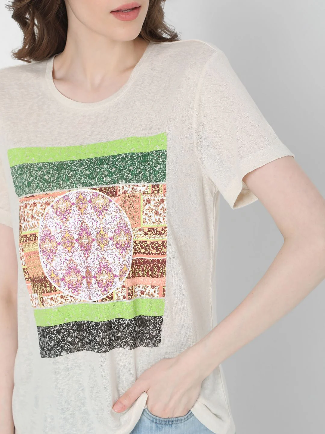 Beige Graphic Print T-Shirt - Image 6