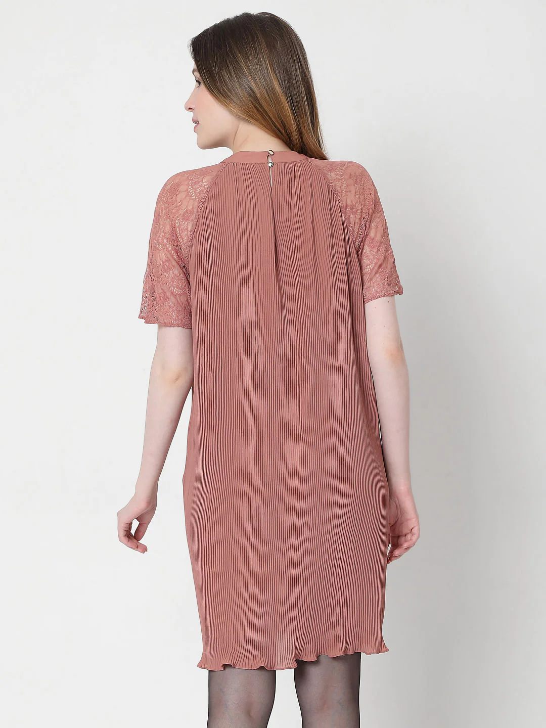 Pink Pleated Lace Dress - Image 4