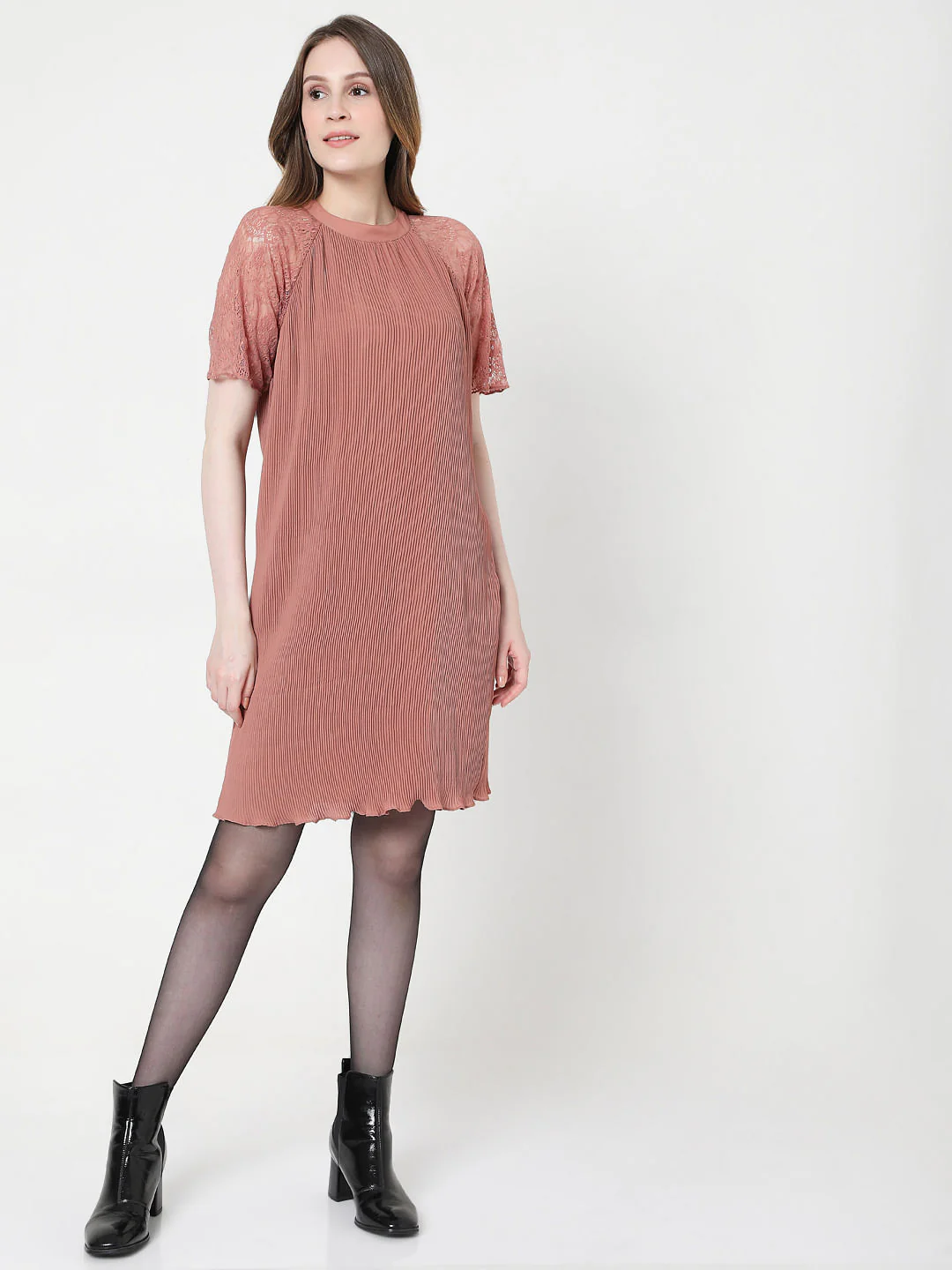 Pink Pleated Lace Dress - Image 5