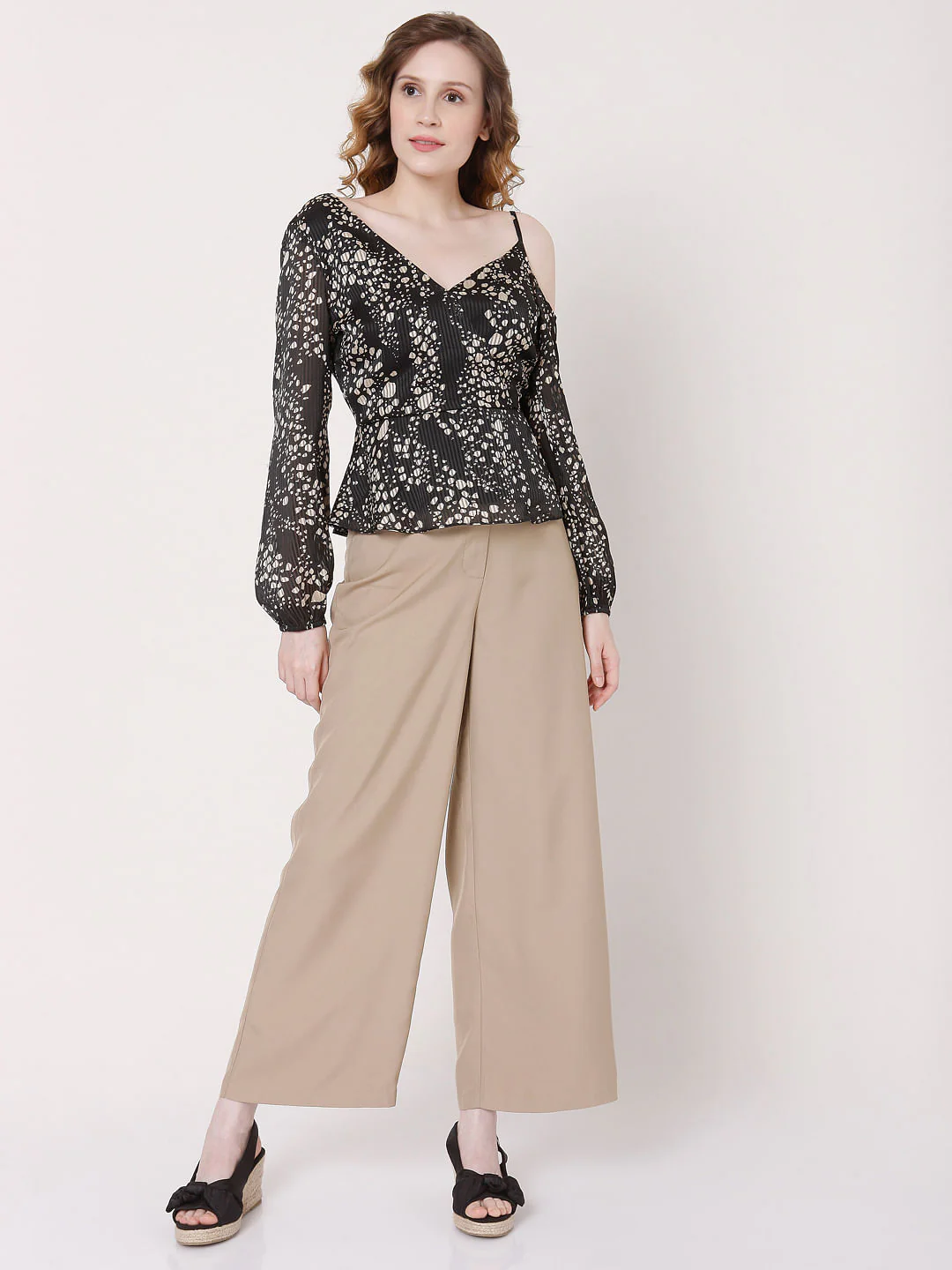 Black Cold Shoulder Pleated Top - Image 5