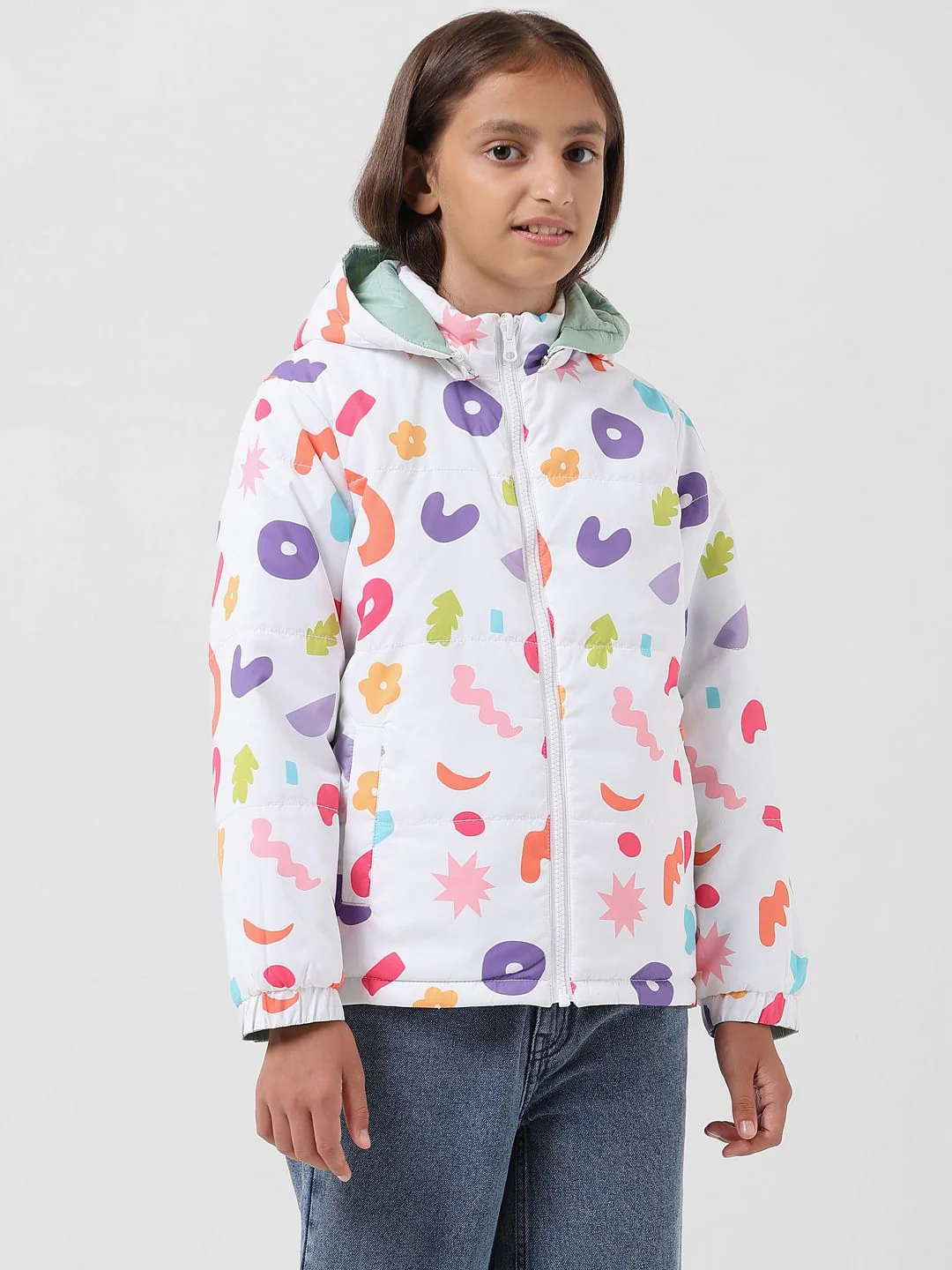 Girl White Printed Reversible Puffer Jacket - Image 7