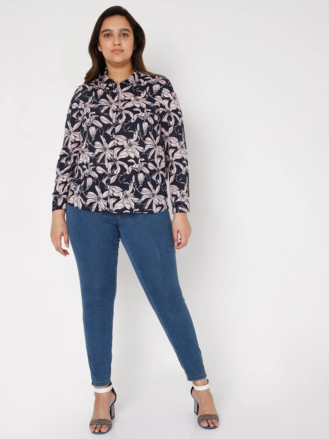 Curve Navy Blue Floral Print Shirt - Image 5
