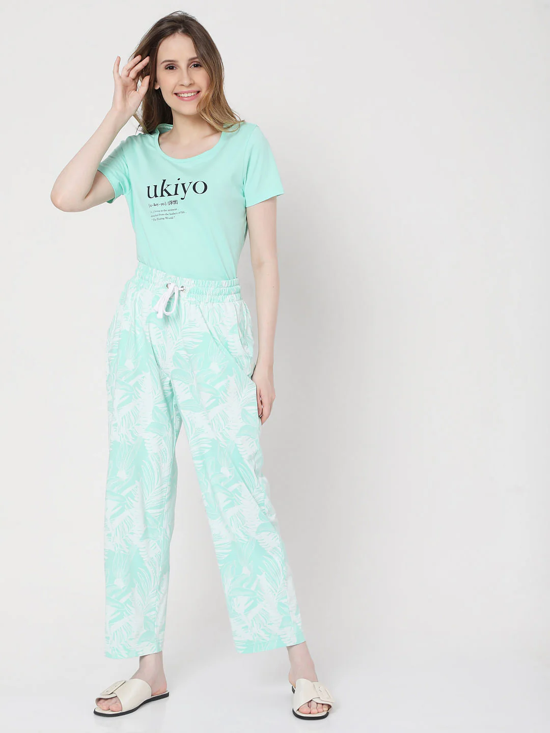 Green Tropical Print Pyjama Set - Image 5