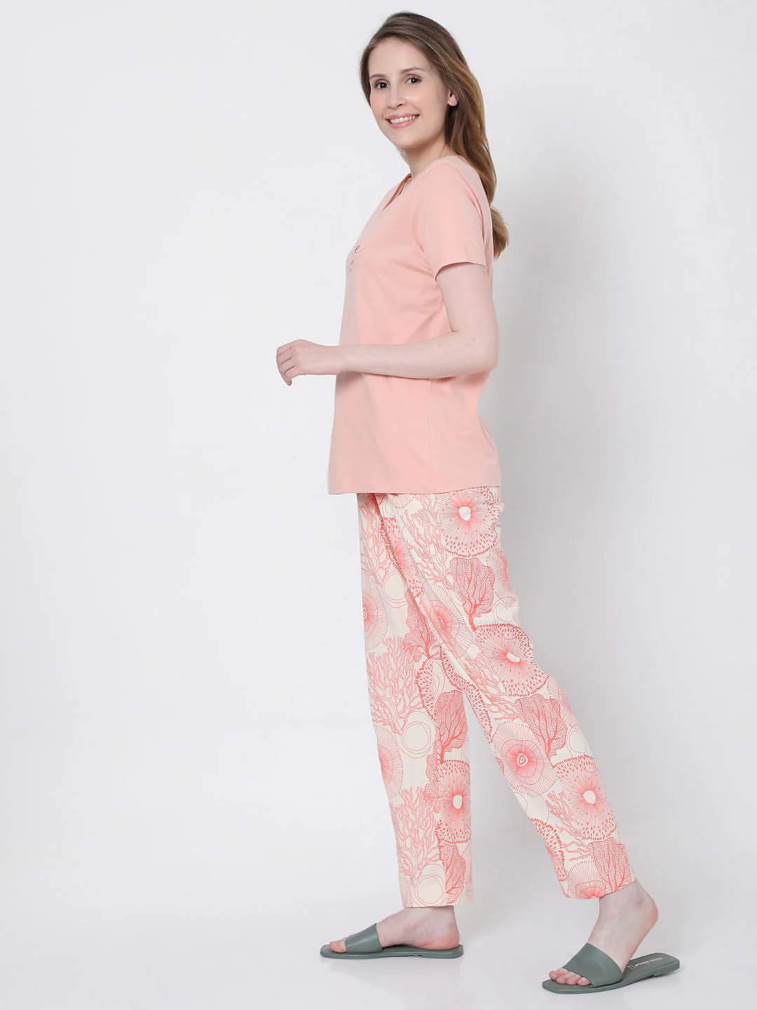 Pink Printed Pyjama Sets - Image 3