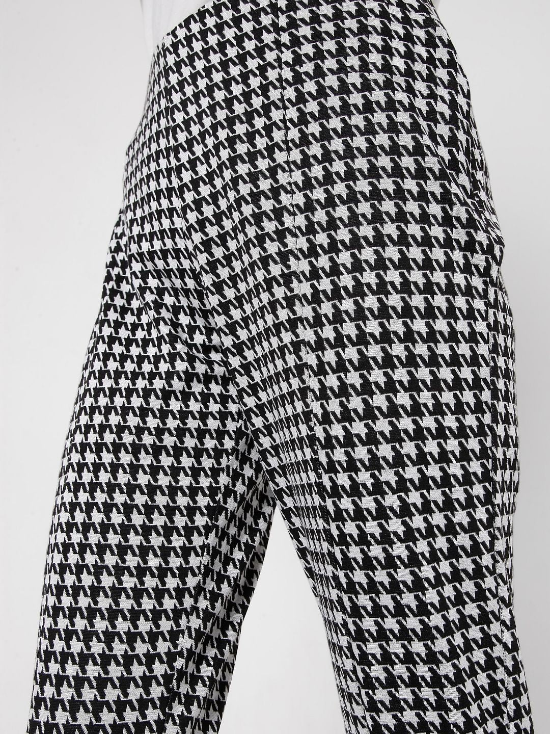Black & White Houndstooth Print Jeggings - Image 5