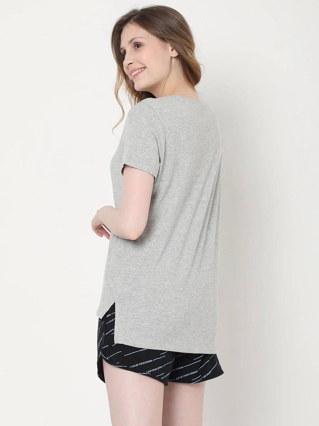 Grey T-Shirt & Shorts Set - Image 4