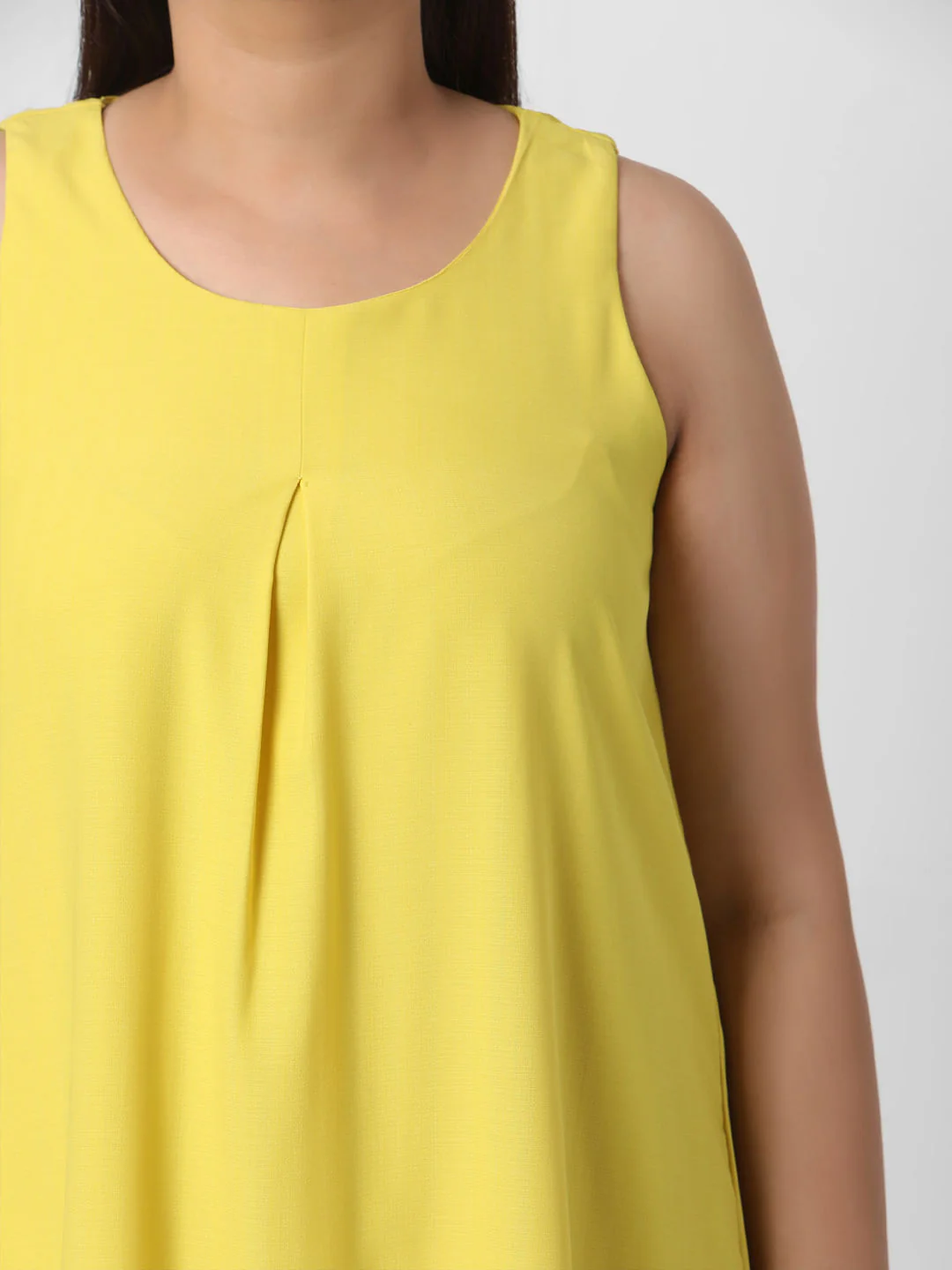 Curve Yellow Sleeveless Shift Dress - Image 5