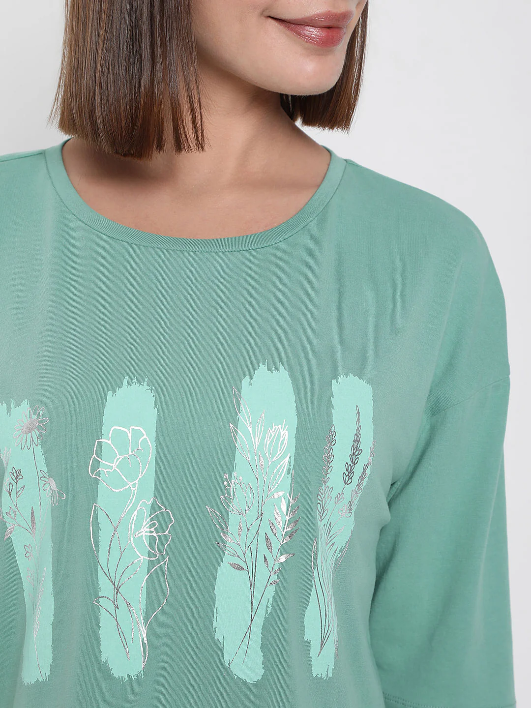 Green Graphic Print T-Shirt - Image 6