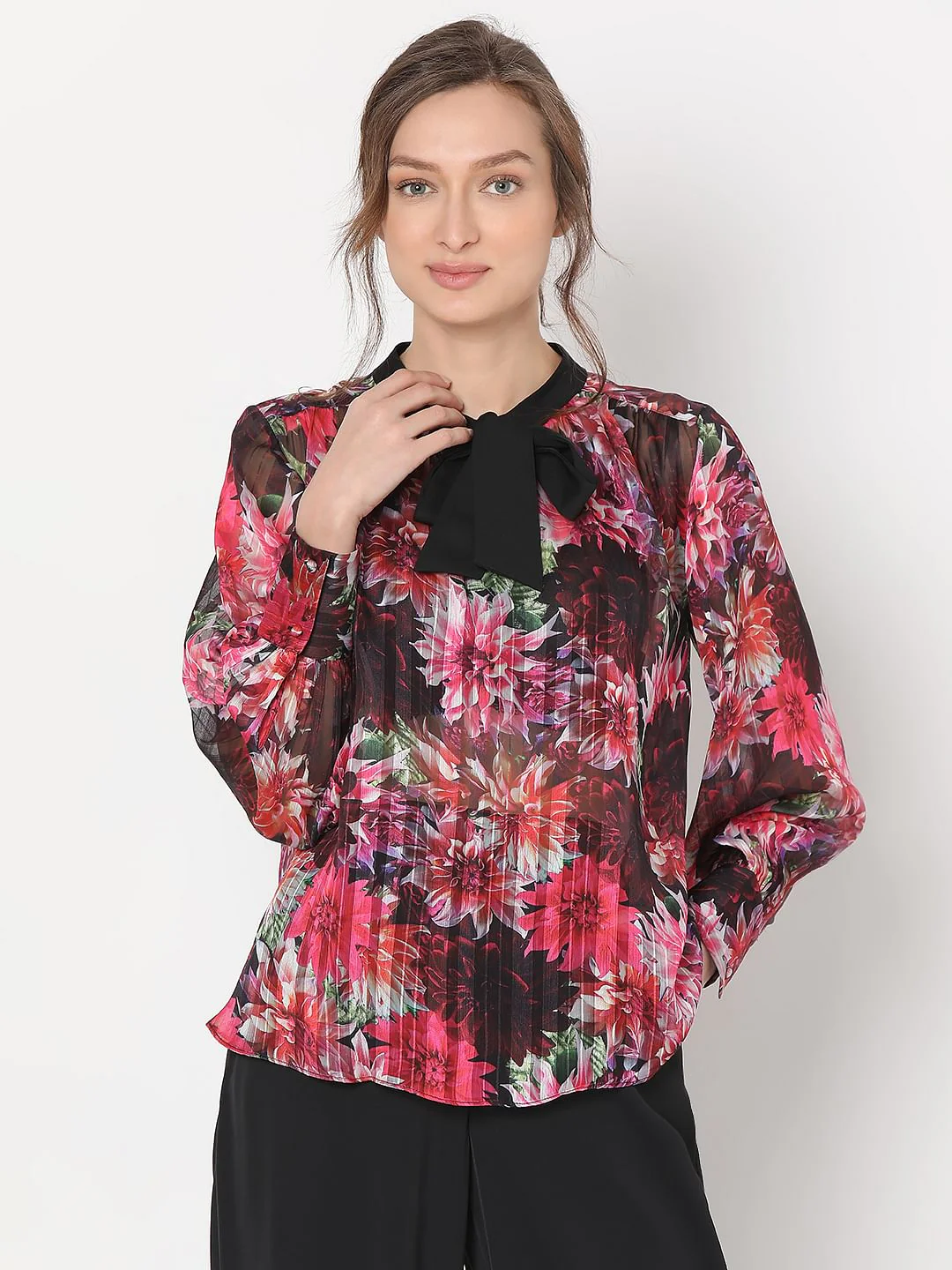 Pink Floral Pleated Top - Image 2