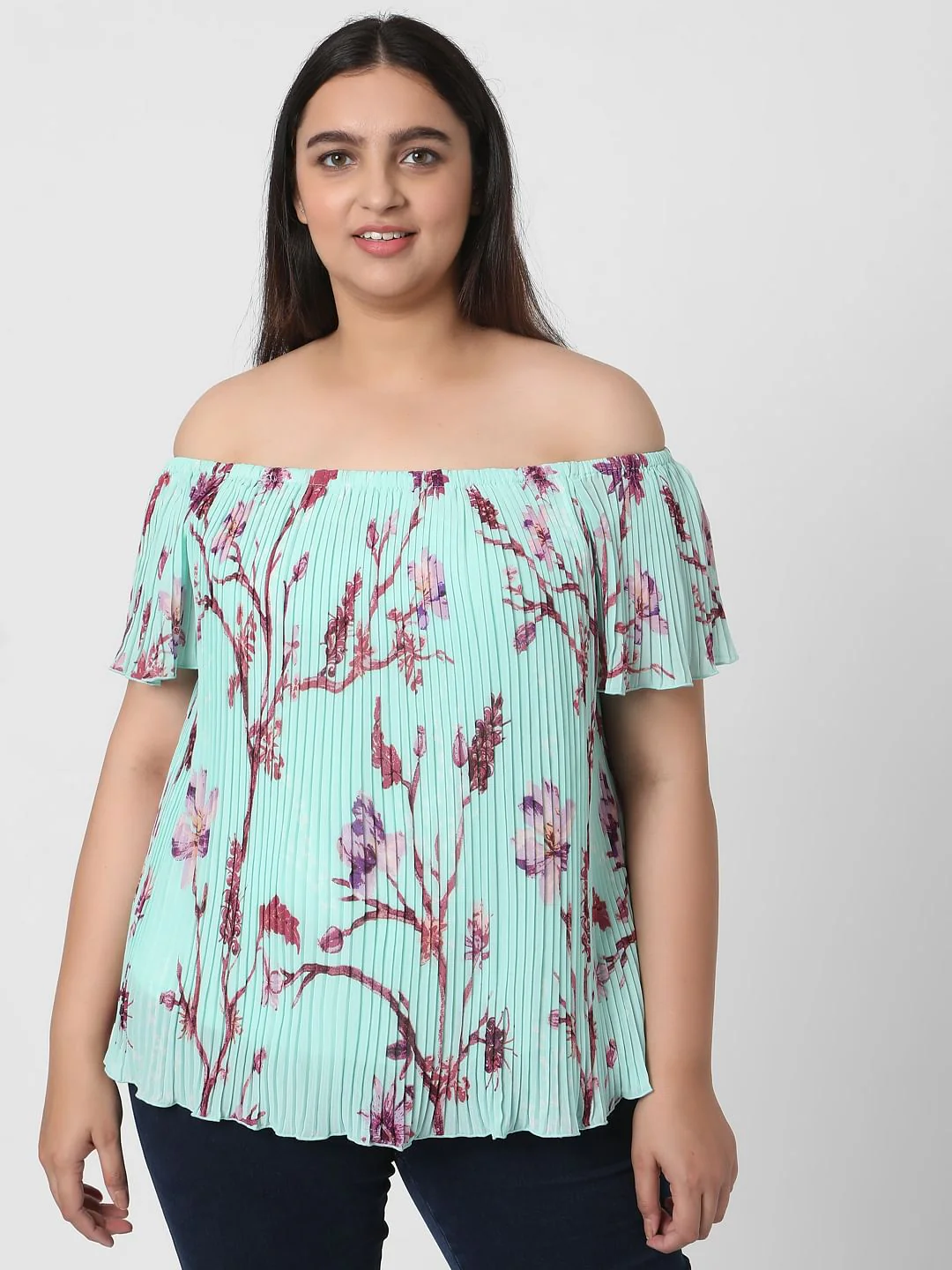 Curve Green Off Shoulder Floral Pleated Top - Image 2