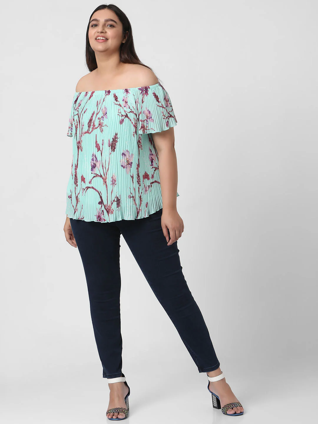 Curve Green Off Shoulder Floral Pleated Top - Image 5