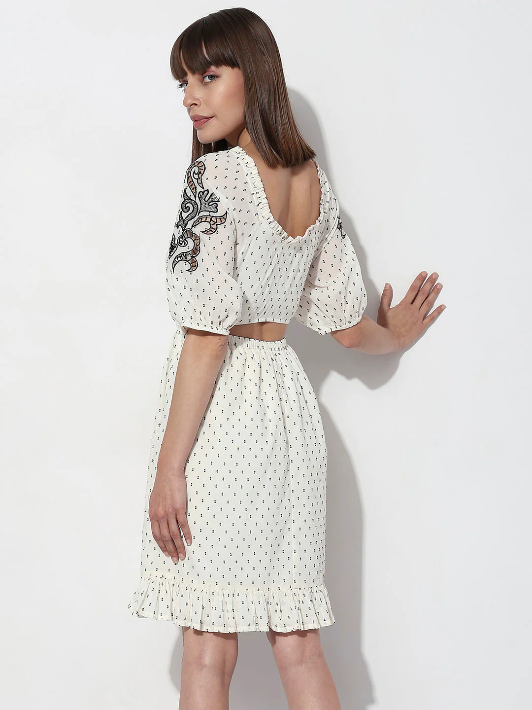 White Textured Embroidered Dress - Image 4