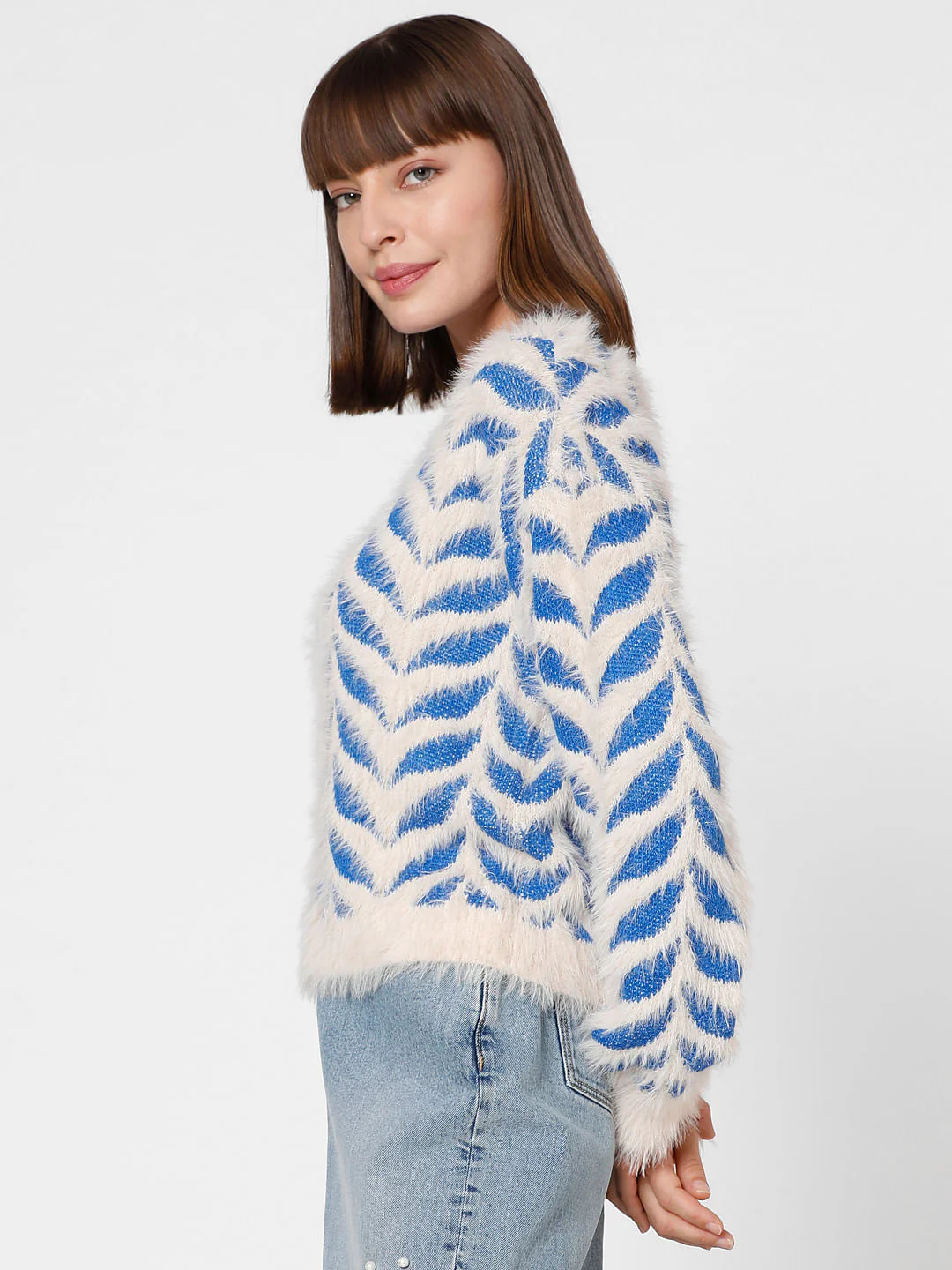 Blue & White Textured Pullover - Image 3