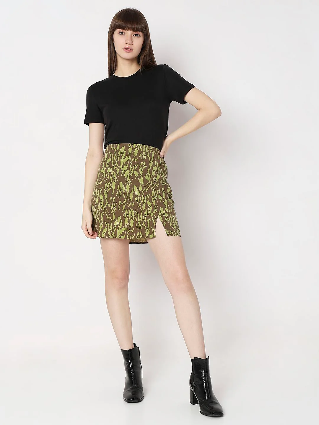 Green High Rise Animal Print Skirt - Image 6