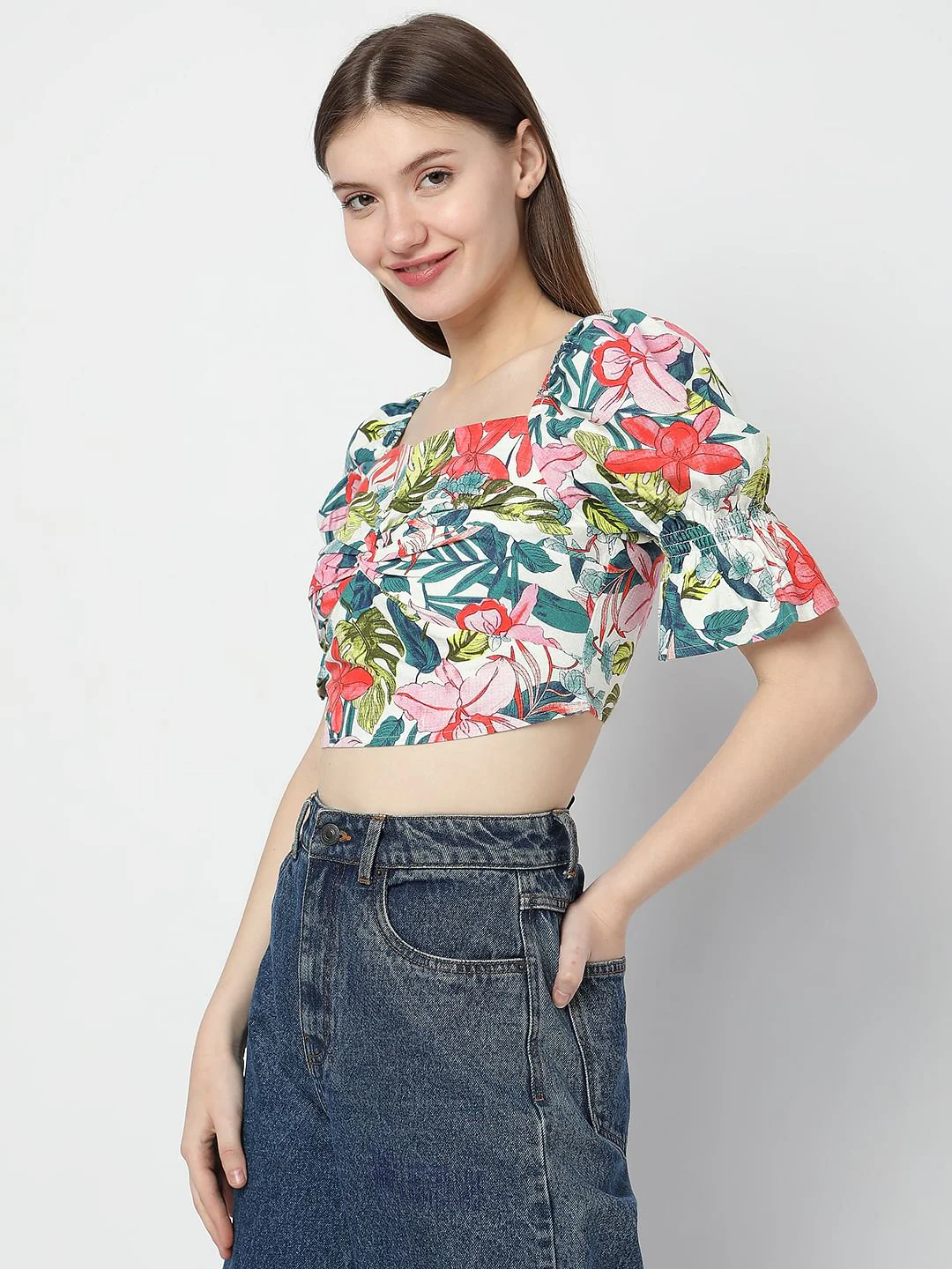 White Floral Print Crop Top - Image 3