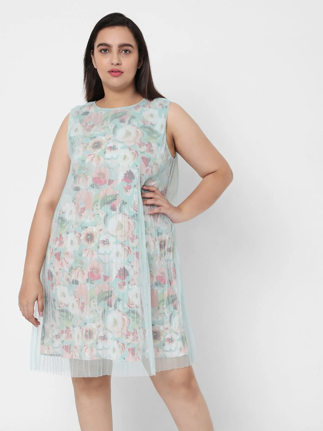 Curve Green Floral Mesh Layered Dress - Image 2