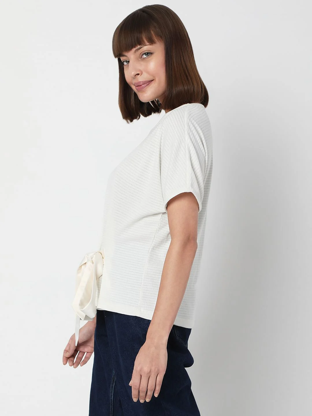 White Textured T-Shirt - Image 3