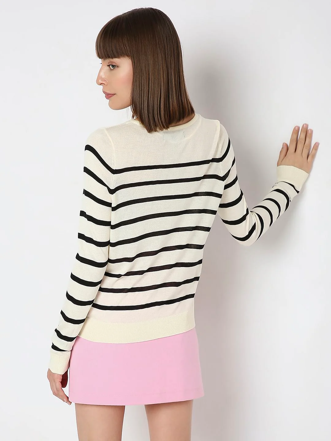 Off-White Striped Pullover - Image 4