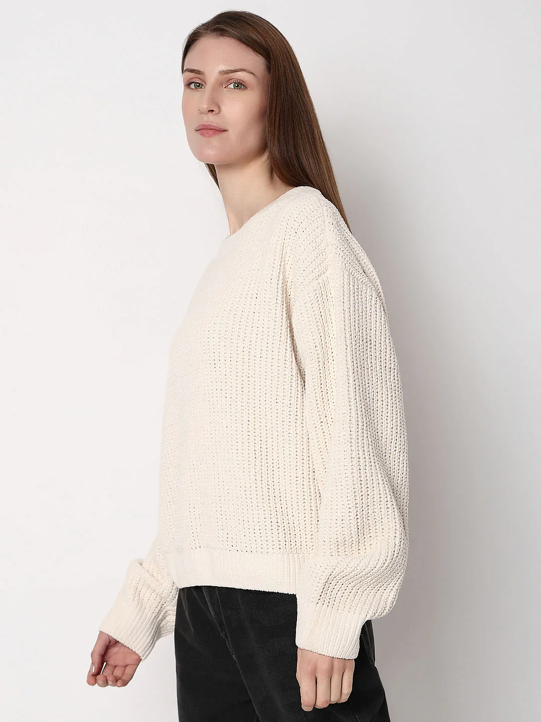 Off-White Round Neck Pullover - Image 3