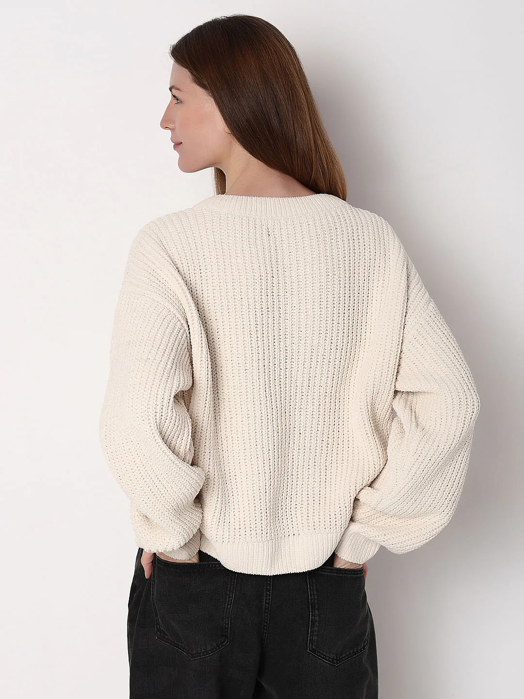 Off-White Round Neck Pullover - Image 4