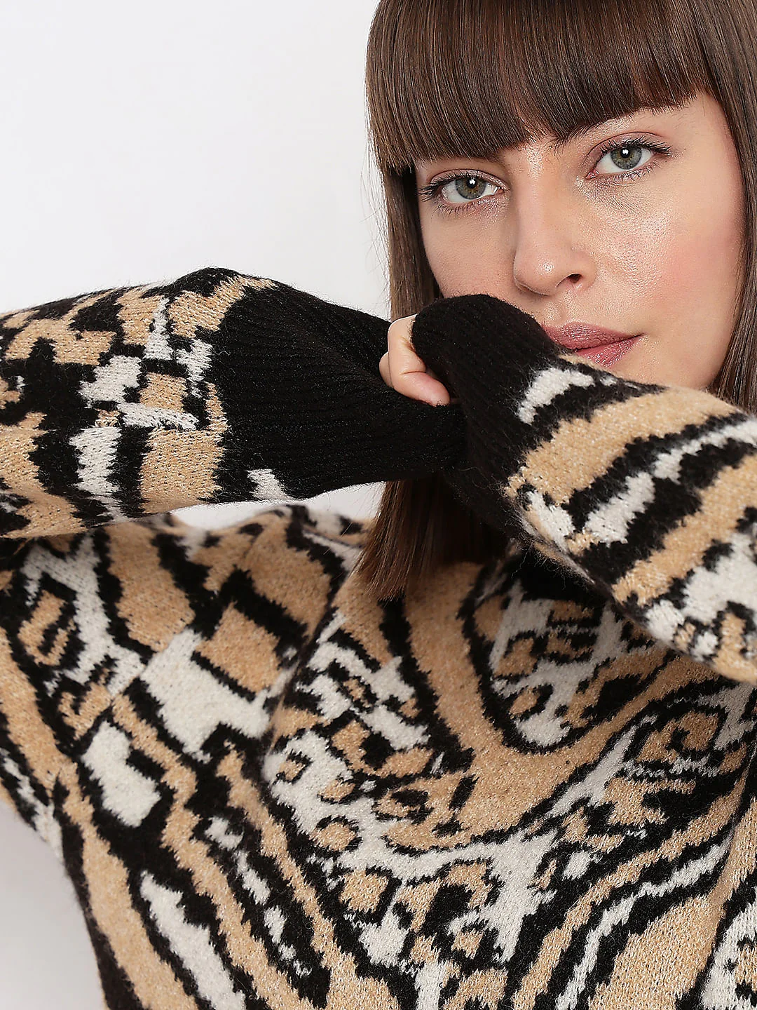 Black & Beige Printed Pullover - Image 6