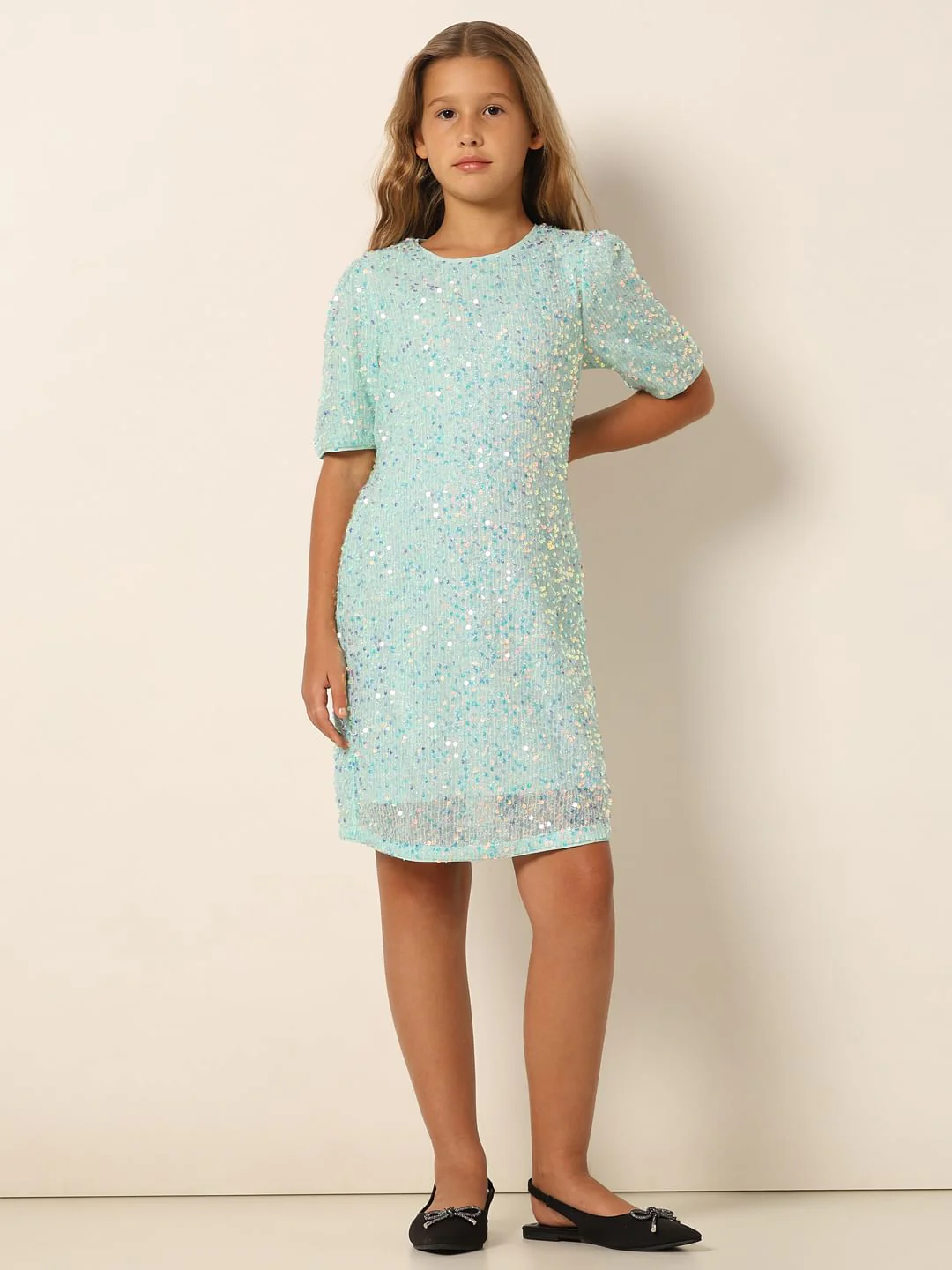 Light Green Sequin Detail Shift Dress - Image 5