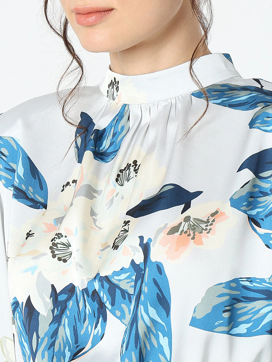 Blue Floral Print Top - Image 8