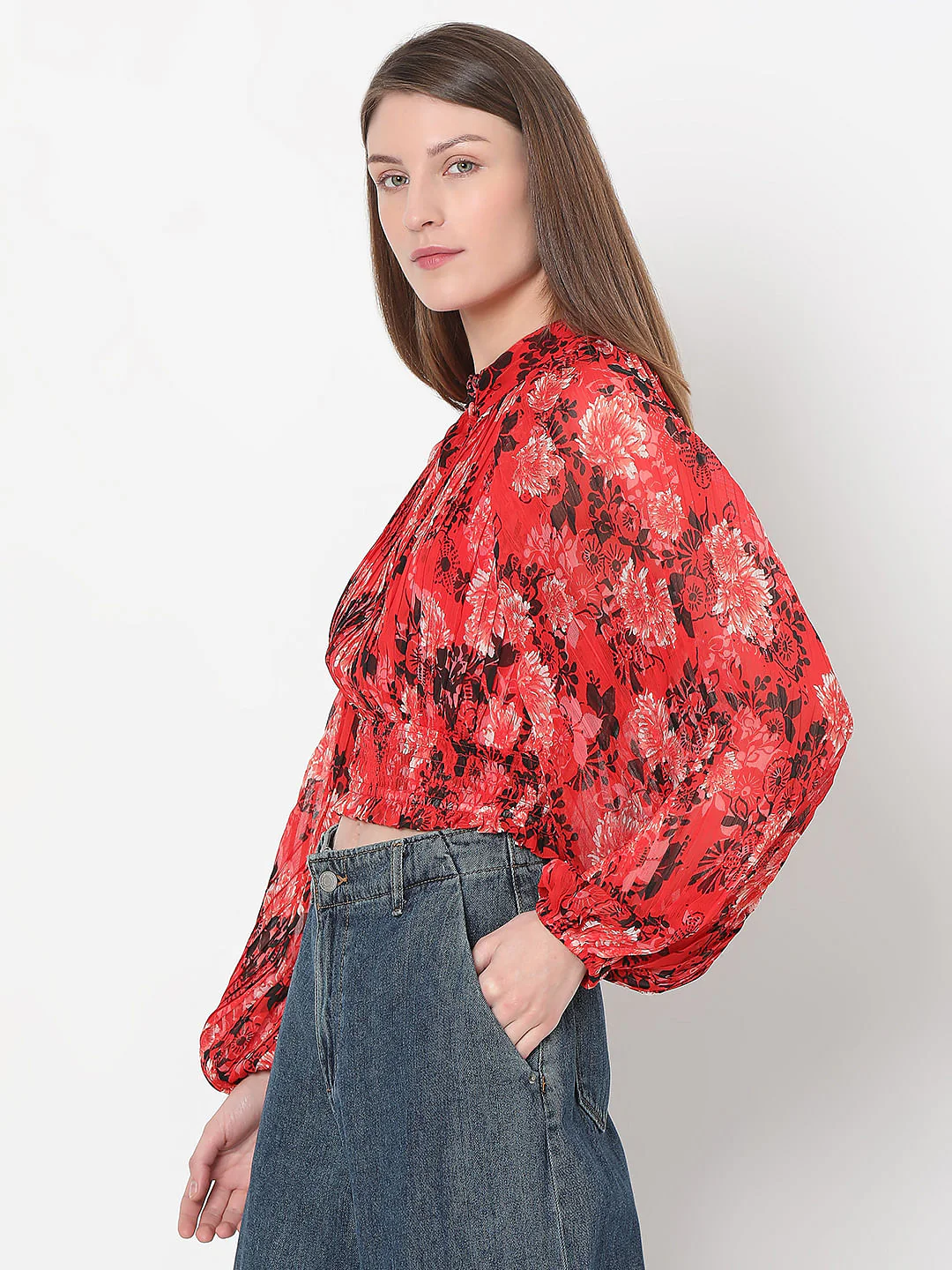 Red Floral Pleated Crop Top - Image 3