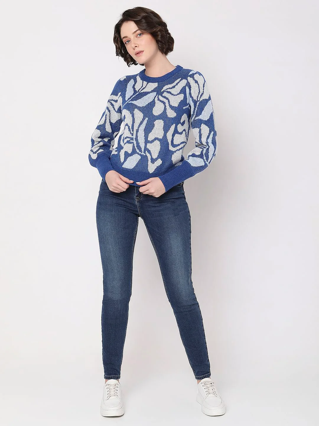 Blue Printed Pullover - Image 5