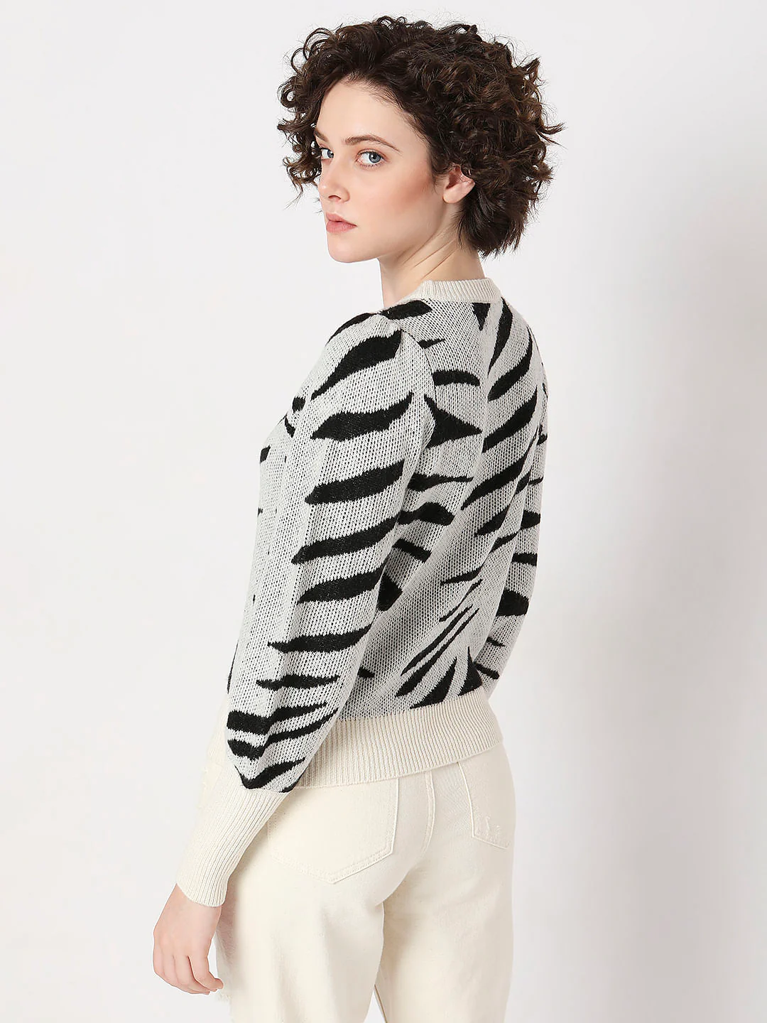 Black Printed Pullover - Image 4