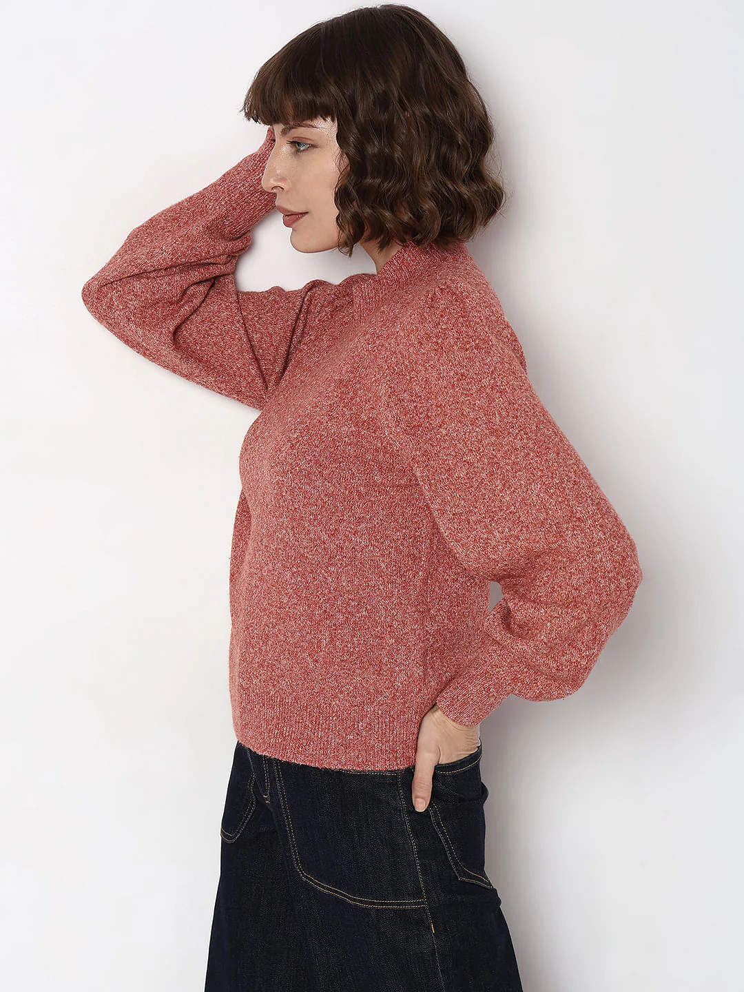 Red High Neck Melange Yarn Pullover - Image 3