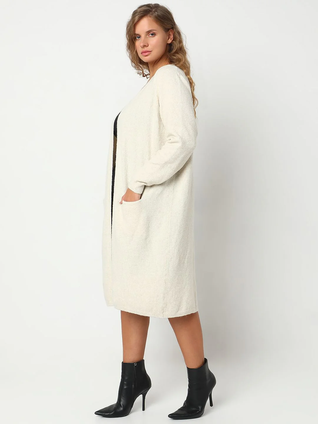 Curve Cream Full Sleeves Long Cardigan - Image 3