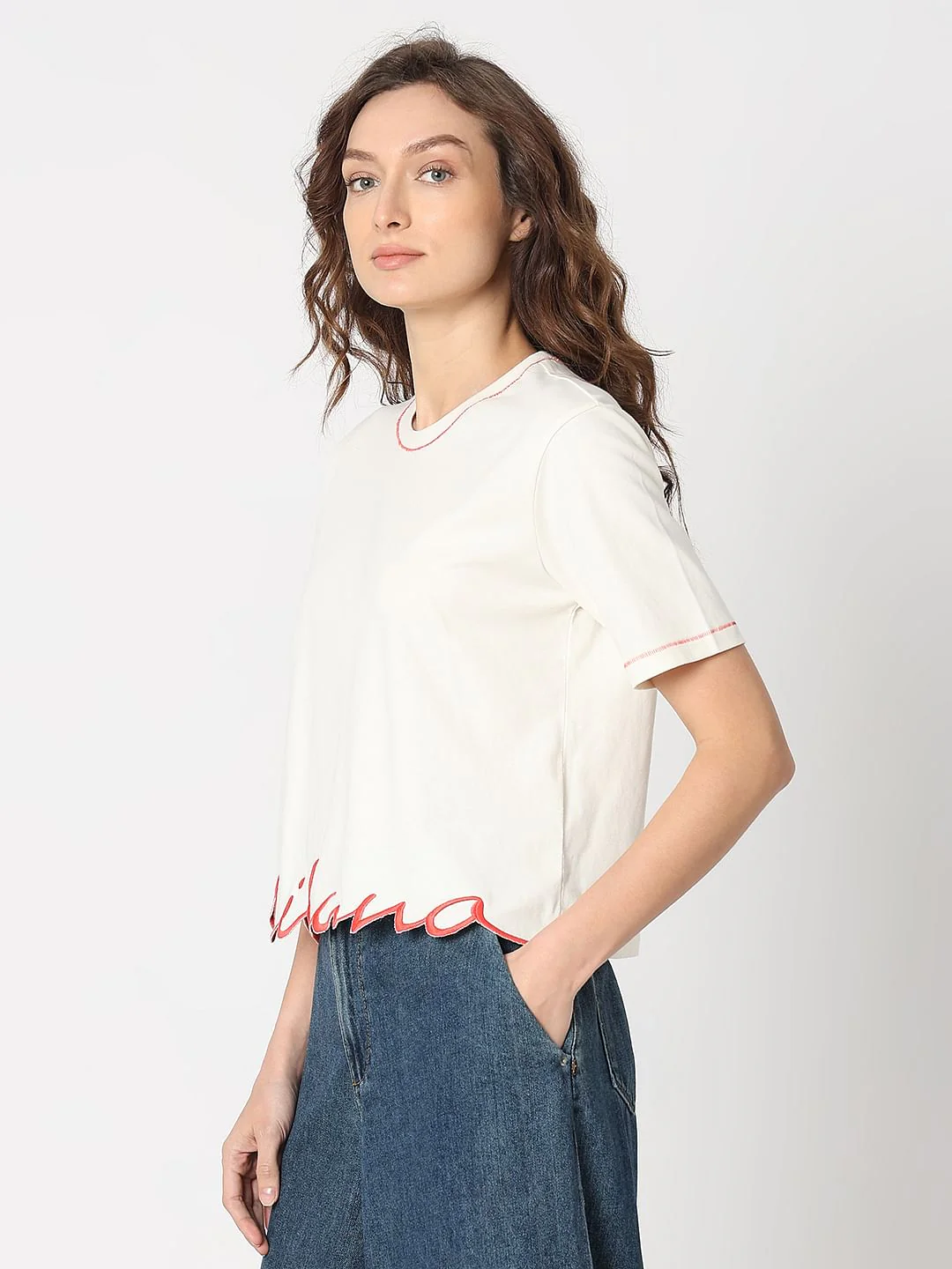 White Embroidered Hem T-Shirt - Image 3