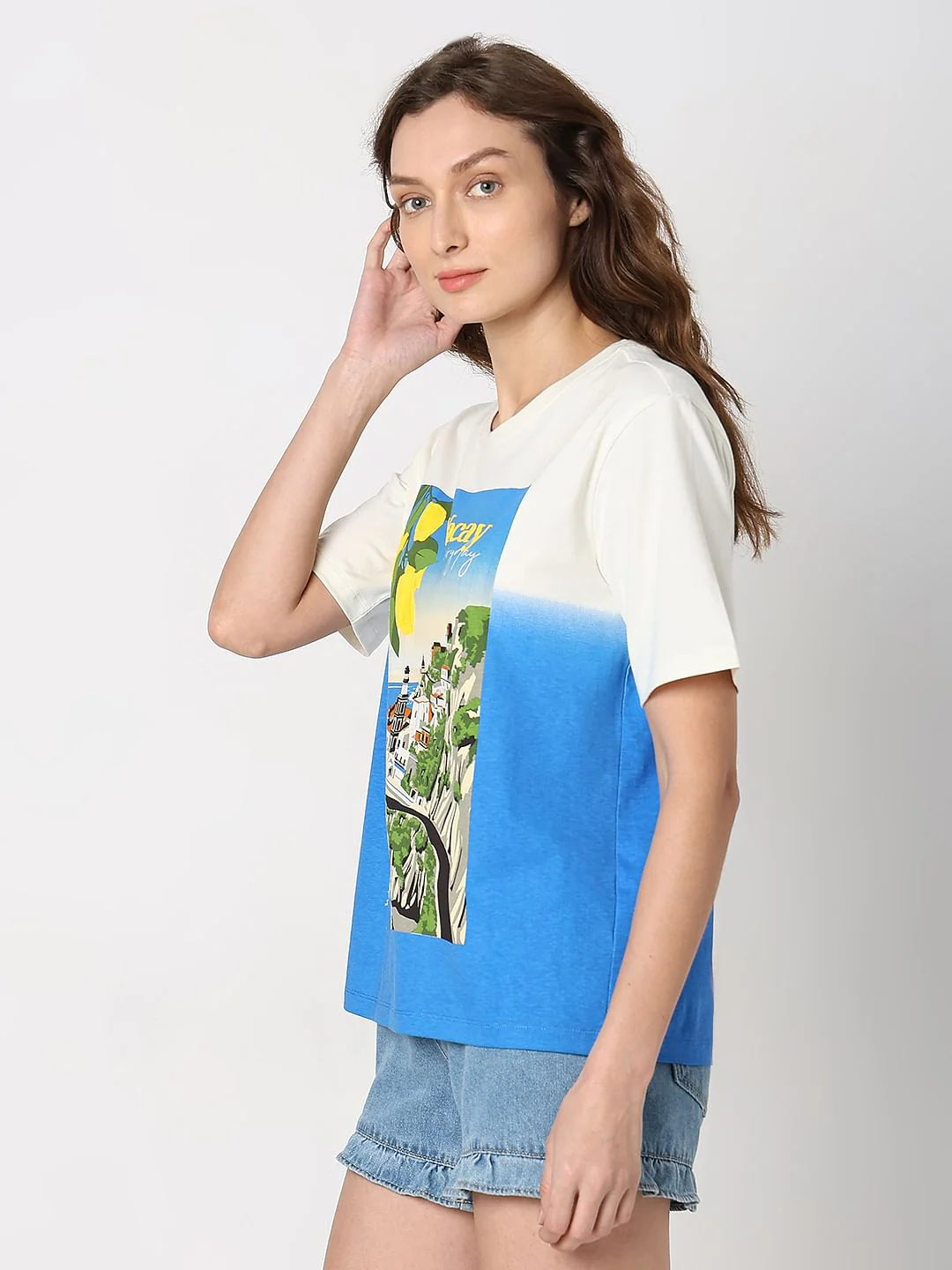 White Ombre Graphic Print T-Shirt - Image 3