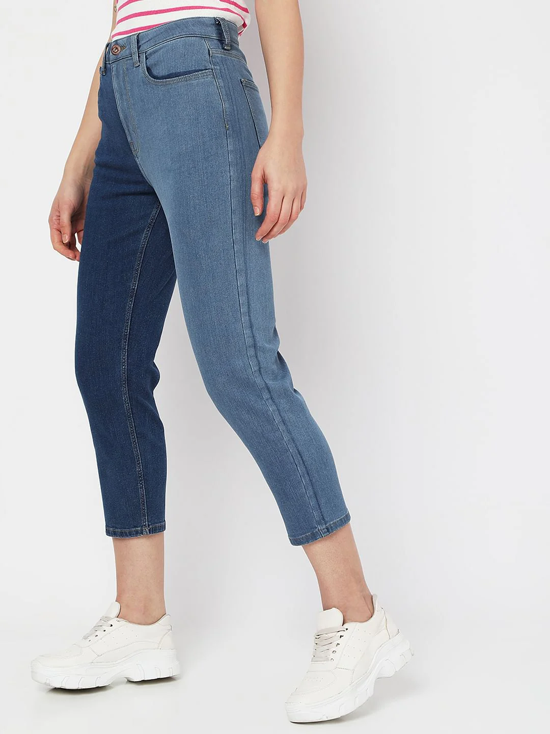Blue High Rise Colourblocked Mom Fit Jeans - Image 3