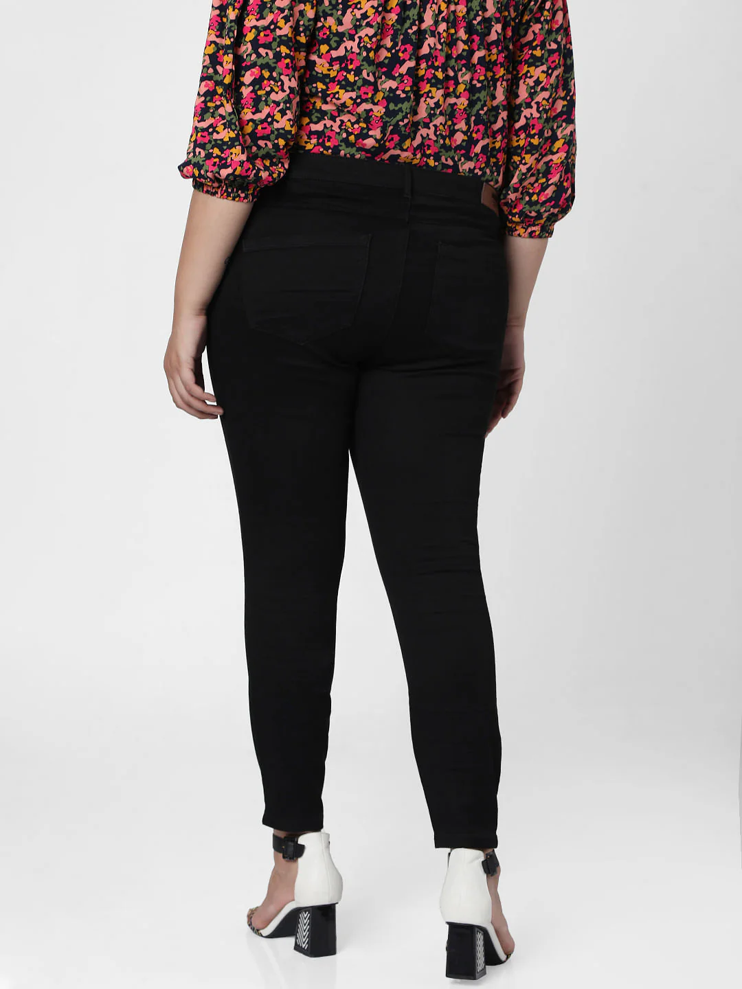 Curve Black Mid Rise Skinny Jeggings - Image 4