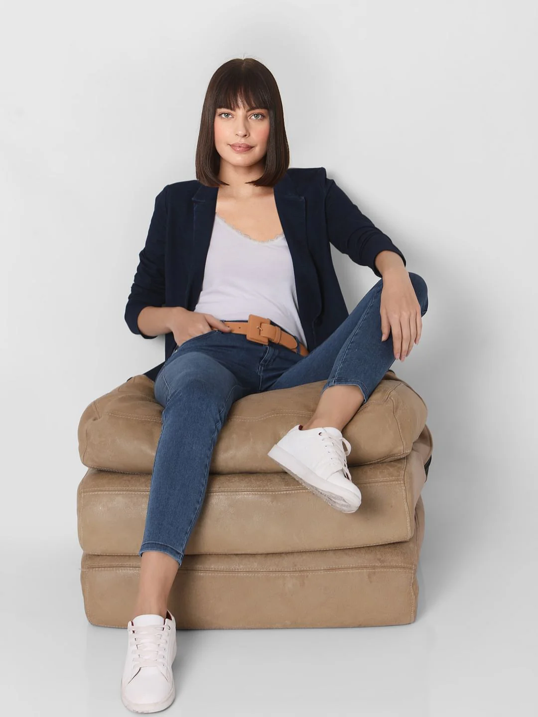 Perfect Blue Mid Rise Jeggings - Image 2