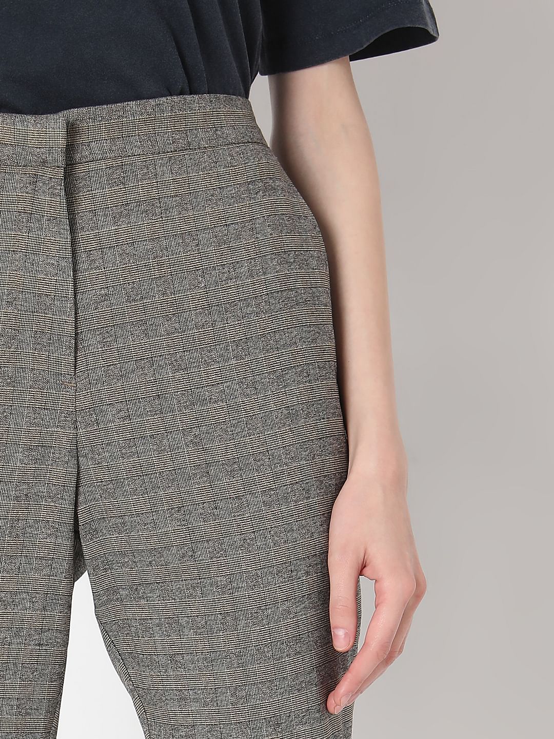 Grey & Yellow Mid Rise Check Pants - Image 6