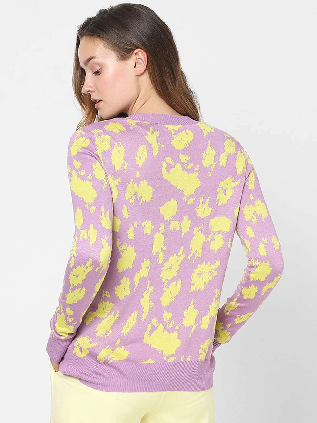 Lilac Animal Print Sweater - Image 4