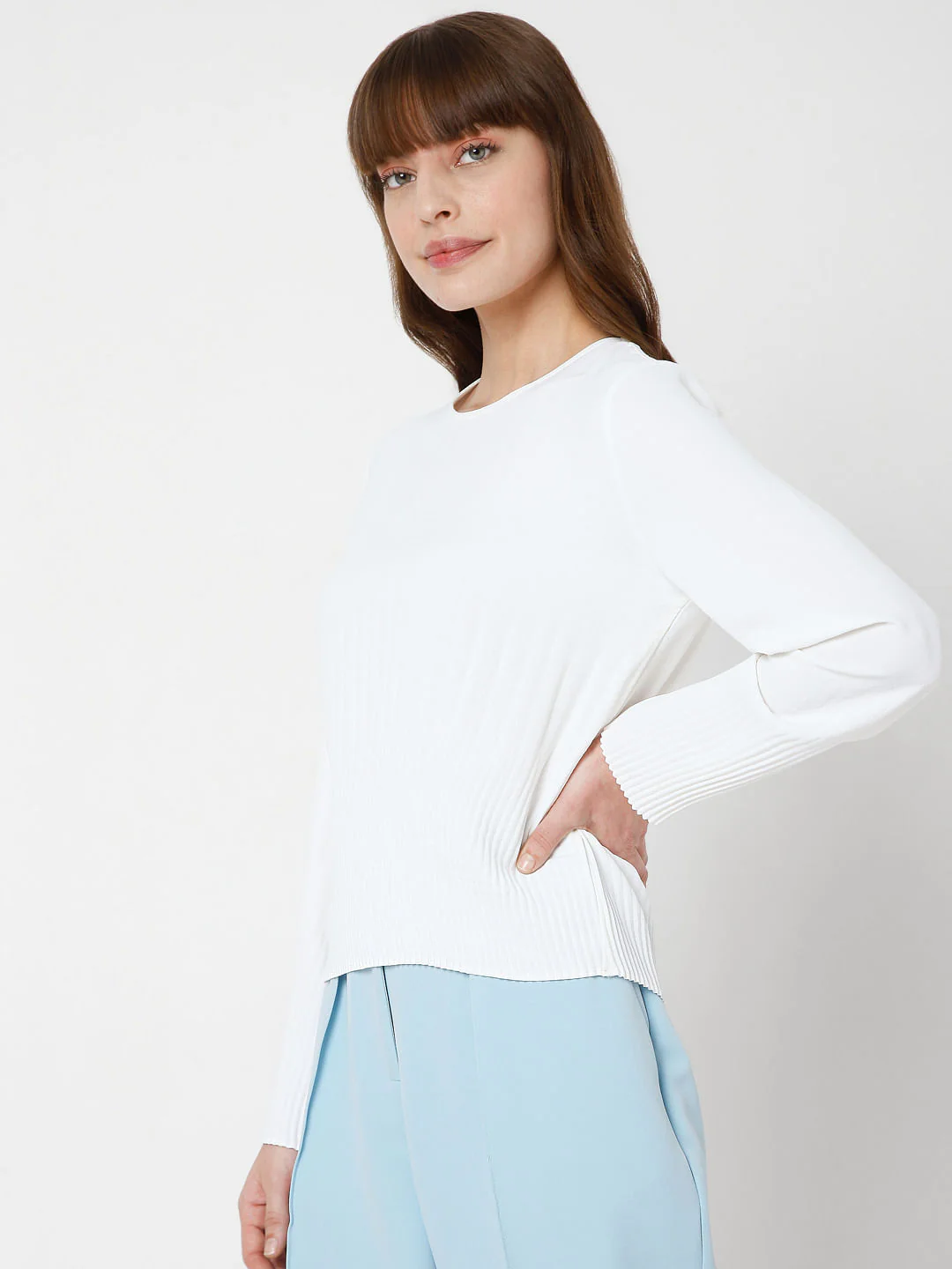 White Top - Image 3