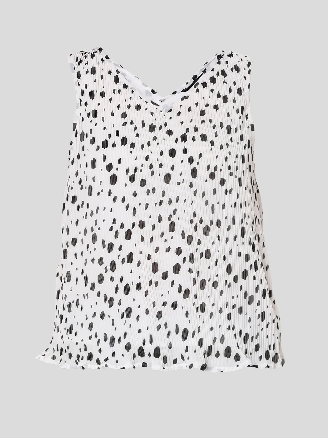 X Cruella White Pleated Co-Ord Set Top - Image 7