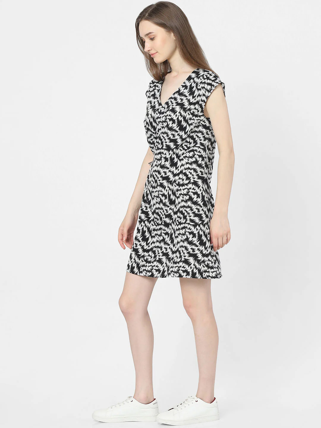 Black Abstract Print Shift Dress - Image 2