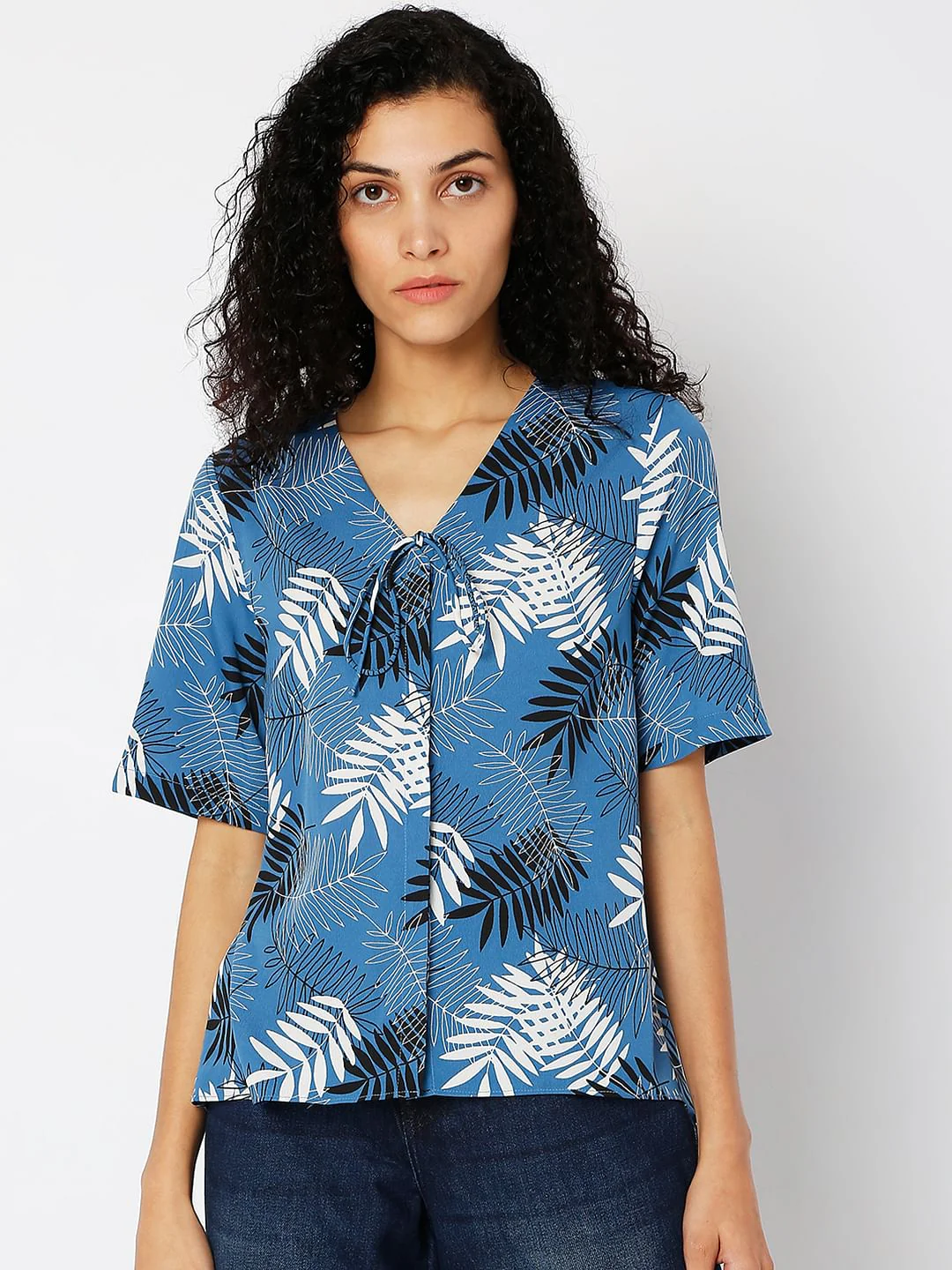 Tops & T-Shirts
