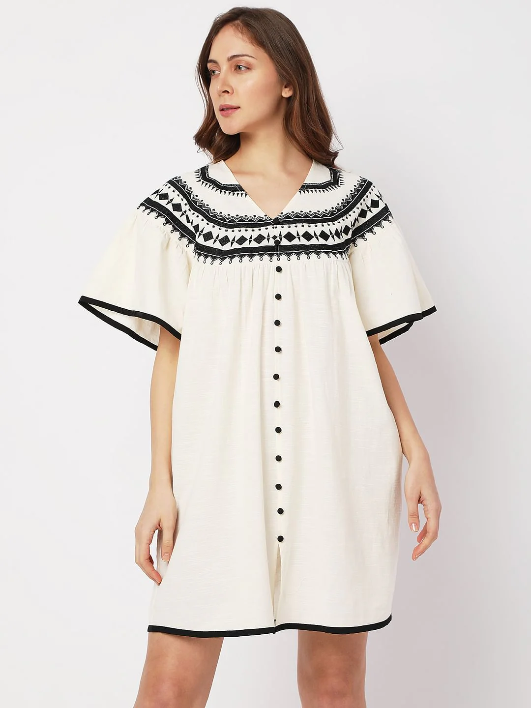 Beige Boho Embroidered Shift Dress - Image 2