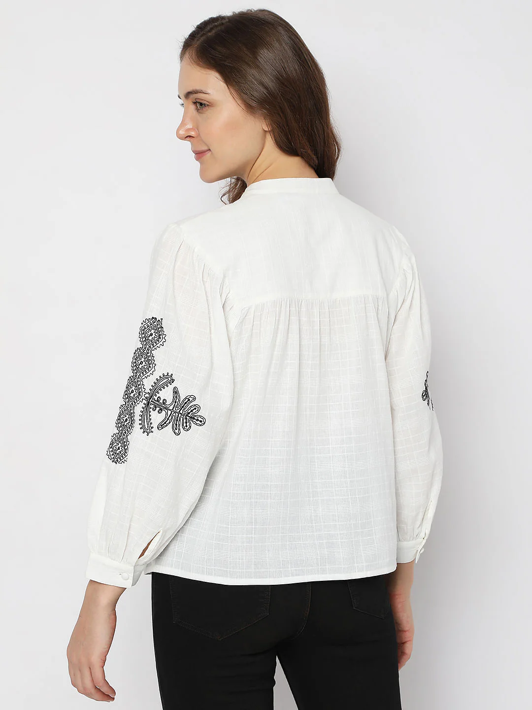 White Cotton Embroidered Top - Image 4