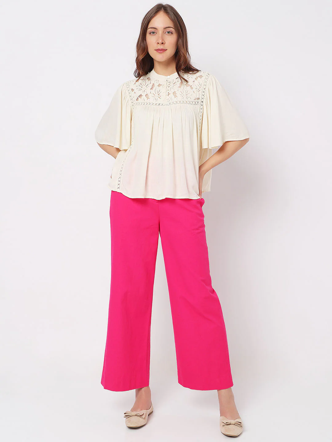 Off-White Lace Loose Fit Top - Image 5